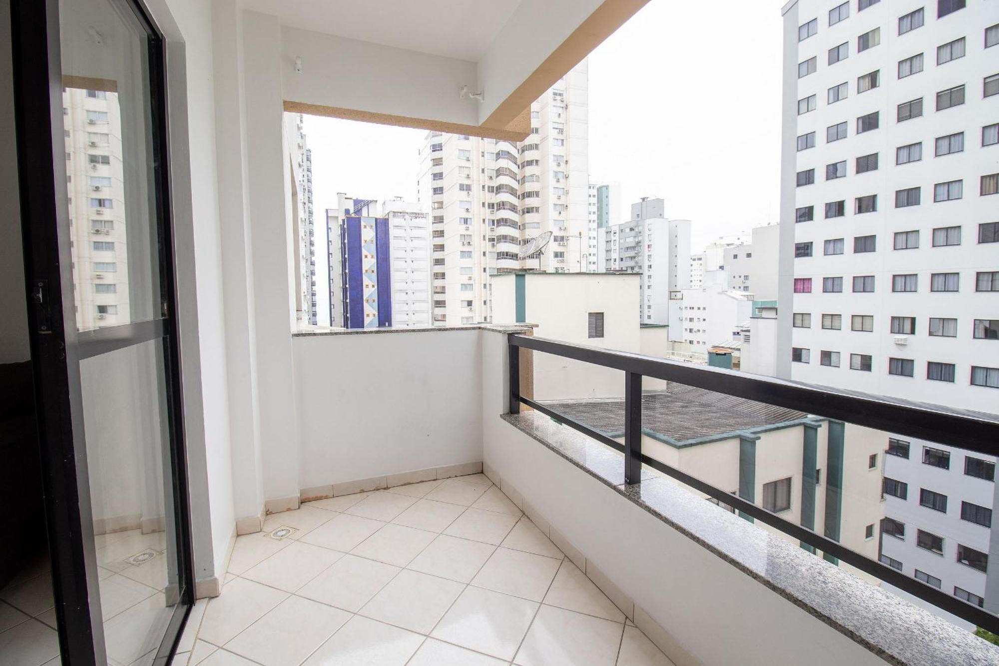 Vrd93 - Churrasqueira, 2 Dorm, Garagem, Wi-fi